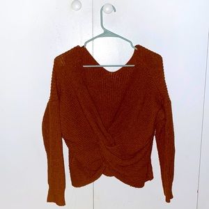 Women’s Chunky Twist Back Sweater